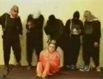 Affotografering fra videooptagelsen af den civile amerikaner, der bliver henrettet i Bagdad. - Foto: AP 