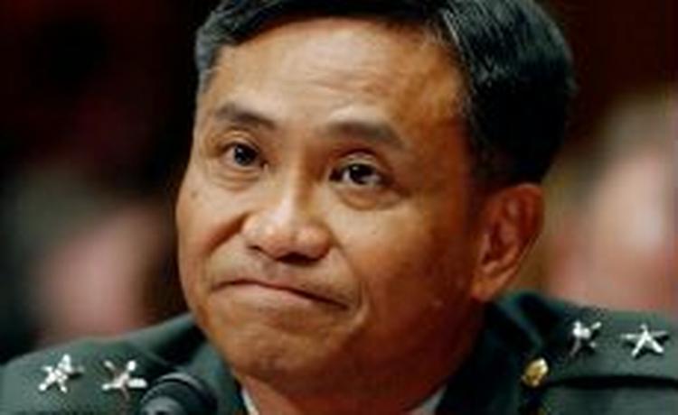 General Taguba var under hårdt pres under tirsdagens høring. - Foto: AP 