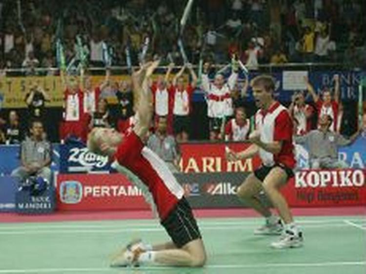 De danske verdensmestre i herredouble, Jonas Rasmussen og Lars Paaske, bragte balance i regnskabet. - Foto: AP 