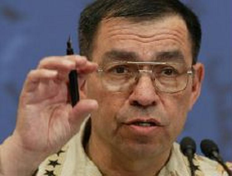 Ricardo S. Sanchez er den højest placerede amerikanske general i Irak. - Foto: AP 