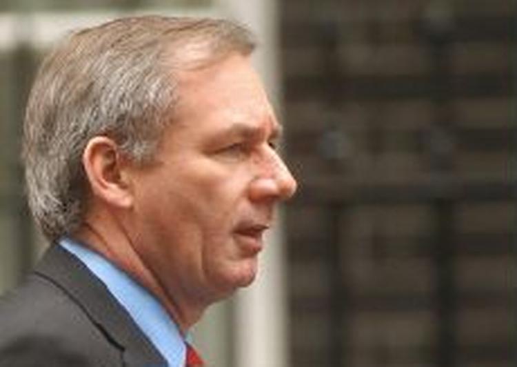 Den britiske forsvarsminsiter Geoff Hoon. - Foto: AP 