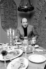 Oligarken Boris Beresovskij var inspirationskilde til bogen 'Bolsjaja paika' ('Den store luns') af Julij Dubov, der er forlæg for 'Tycoon'. Han dukkede op af intet og blev Ruslands rigeste forretningsmand. - Foto: Laski Diffusion/East News 
