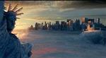 Det oversvømmede New York rammes også af lynfrosten. Interessante perspektiver, men desværre samtidig set med den særligt hollywoodske etnocentriske provensialisme, udtrykt i ligningen verden = nordamerikansk middelklasse. - Foto: 
