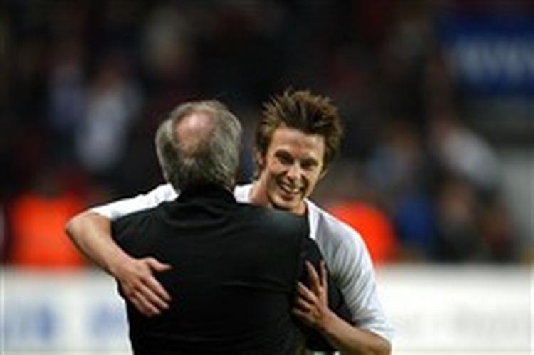 Der er stort pres på en ung spiller som Jesper Bech, eftersom FCK-formand Flemming Østergaard fortsat har Champions League-ambitioner.   Foto: Thomas Wilmann 