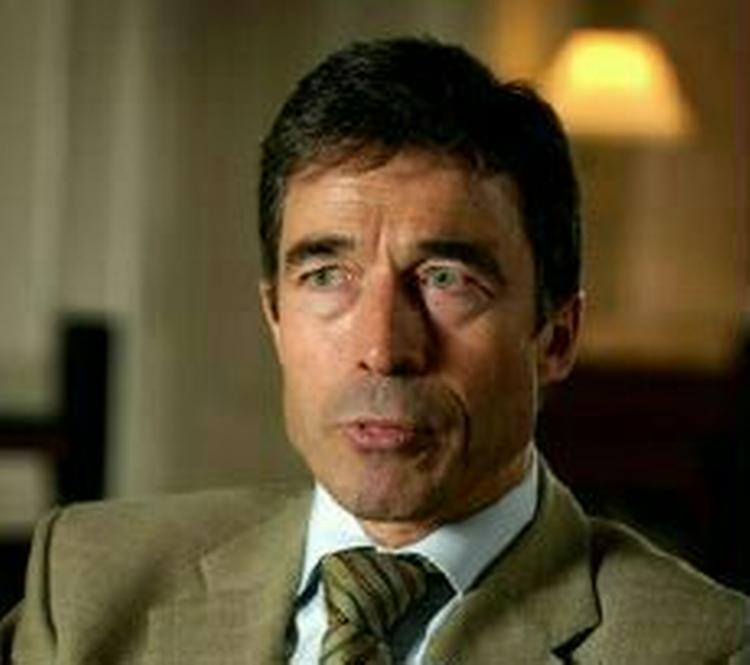 Venstre og statsminister Anders Fogh Rasmussen er gået to mandater frem siden en måling i april. - Arkivfoto: Jens Dresling 