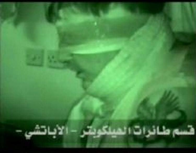 Billede fra videoen med det amerikanske gidsel, Paul Johnson, i Saudi-Arabien. - Foto: AP 