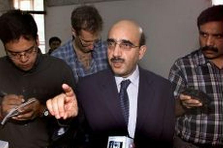 Den pakistanske udenrigsminister Masood Khan på en pressekonference i dag. - Foto: AP 
