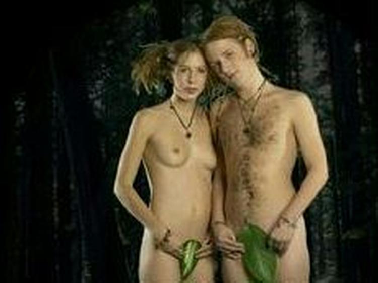 Et foto af sexseancen ved en rockkoncert i Norge, bringer vi ikke. Men her er et billedet af parret fra deres aktivisthjemmeside www.fuckforforest.com. 