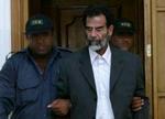 21 forsvarsadvokater er hyret af Saddam Husseins kone til at føre sagen. - Foto: AP 