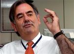 »Det er mit indtryk, at en del af stramningerne på udlændingeområdet skyldes visse politikeres forsøg på at tilfredsstille fremmedfjendske strømninger i samfundet«, siger Alvaro Gil-Robles. - Foto: AP 