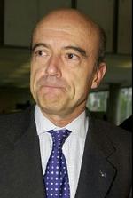 En sammenbidt Alain Juppe under retssagen mod ham tidligere på året. - Foto: AP 
