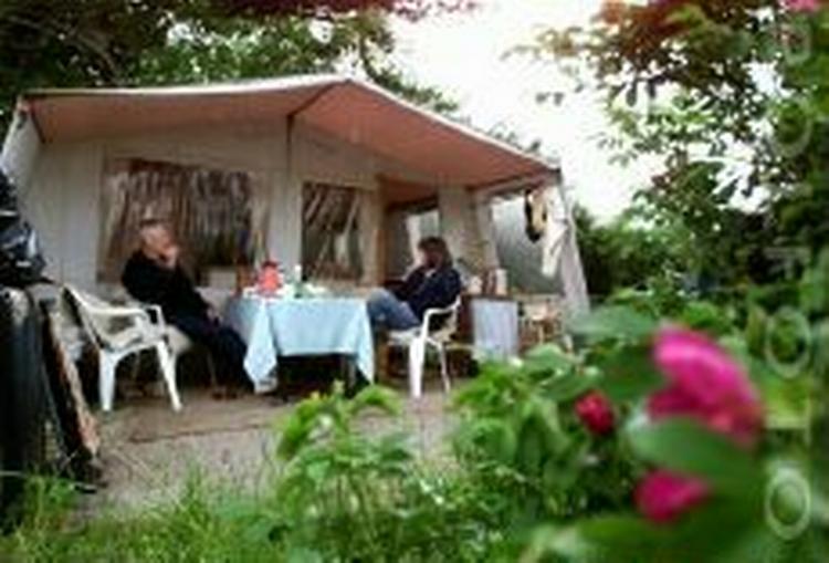 Størstedelen af de danske campingpladser har haft det samme eller flere antal besøgende på trods af det regnfulde sommervejr. - Arkivfoto: Finn Frandsen 