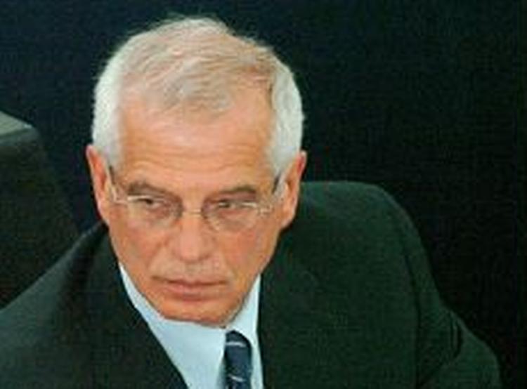 Forfatningstraktaten er en af parlamentets vigtigste opgaver, mener Josep Borrell. - Foto: AP 