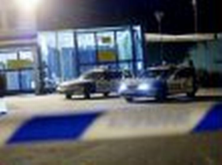 Det svenske politi leder efter fire farlige fanger, heriblandt politimorderen Tony Olsson. - Foto: AP 