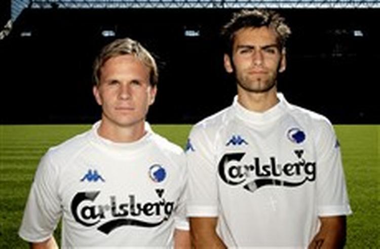 Tobias Linderoth (tv) ved siden af ugens andet, nordiske FCK-indkøb, nordmanden Magne Hoseth. - Arkivfoto: Pelle Rink 