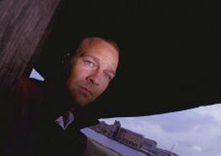 Forfatteren Jens Henrik Jensen har i mange år haft sin gang i Esbjerg. - Foto: Finn Frandsen 