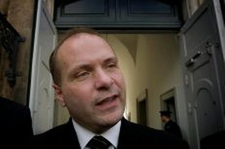 »Signalet er klart: Den type informationer skal jeg have i fremtiden«, siger forsvarsminister Søren Gade (V) om, at han ikke er blevet orienteret om sagen af Forsvaret. - Foto: Finn Frandsen 
