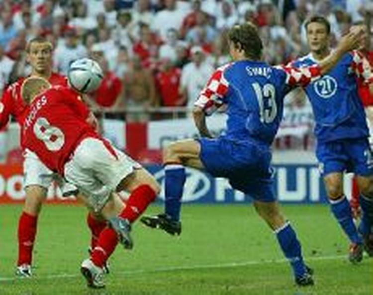 Paul Scholes sidste scoring i landsholdsdragten - 1-1-scoringen mod Kroatien. - Foto: AP 