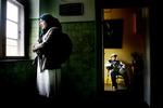 14-årige Sidra har onsdag haft sin første skoledag på en ny skole på Vesterbro. - Foto: Kåre Viemose 