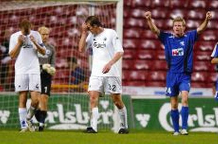 FCK´ere med bøjede hoveder. 