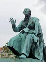 Statue