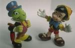 Pinocchio (th.) sammen med sin gode ven Jesper Fårekylling. Nu bliver der åbnet et museum for den lille træmand, hvis næse vokser, når han lyver. - Foto: Jakob Carlsen 