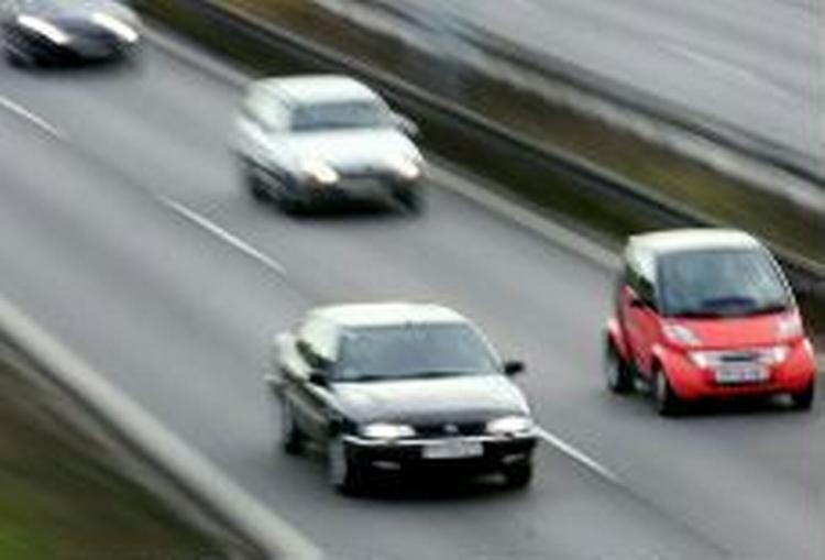 Benzinafbrænding forurener. Det vil man gøre noget mere ved i den amerikanske delstat Californien. - Arkivfoto: Jens DreslingA! 
