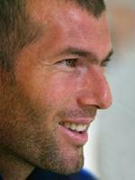 Zinedine Zidane har besluttet, at han ikke vil spille flere kampe for det franske landshold. - Foto: AP 