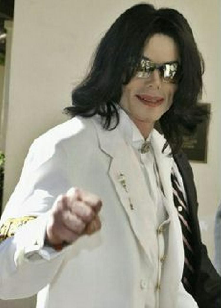Det lykkedes ikke for Michael Jackson at forbedre sin sag. Anklagerne for overgreb mod 10 børn står fast. - Foto: AP 