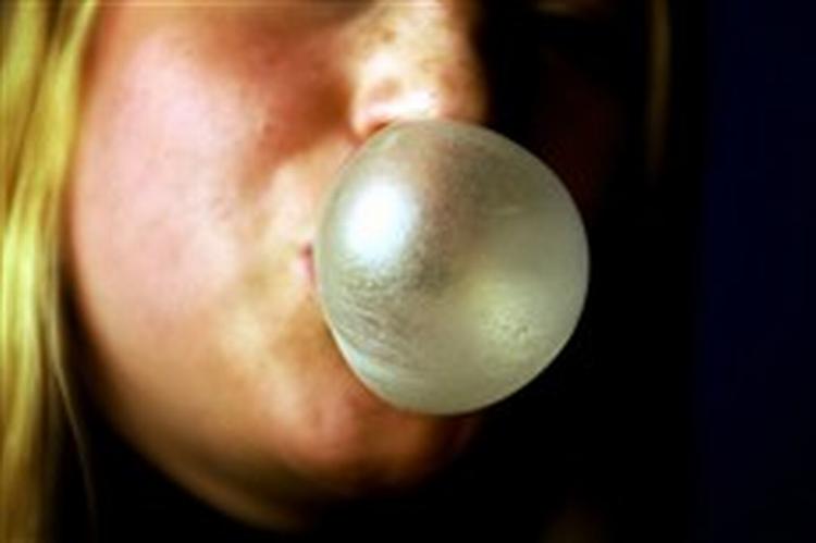 Firmaet bag Stimorol og V6 vil have lov til at sælge tyggegummi med vitaminer.   Arkivfoto: Jan Grarup 