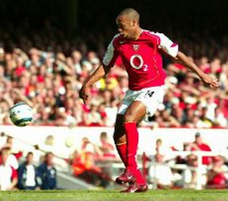 Thierry Henry scorede to gange mod Middlesbrough og ligner igen et godt bud på en topscorer i Premier League. - Foto: AP 