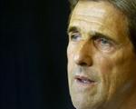 John Kerry mener forsvarsminister Donald Rumsfeld bør gå. - Foto: AP 