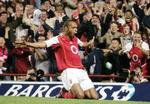 Henry fortsætter med at score i Premier League. Han fik dog også revet et gult kort til sig i kampen mod Blackburn. - Foto: AP 