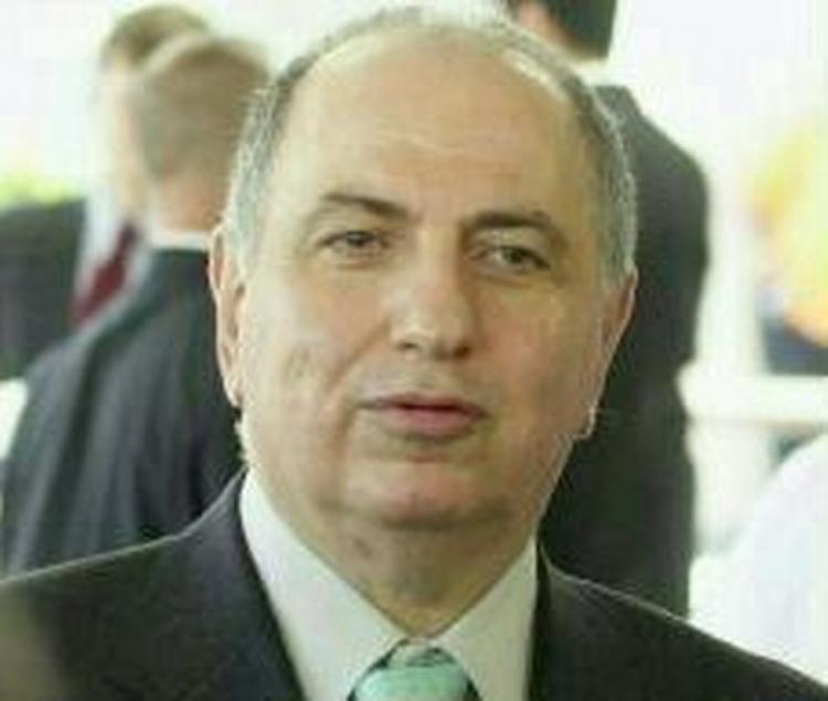 Chalabi er dømt for falskmøntneri. - Foto: AP 