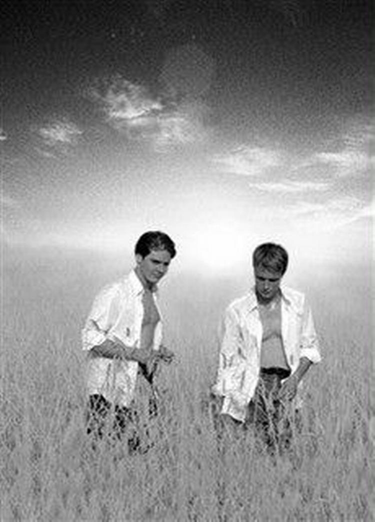 'Love in thoughts' er et tysk trekantsdrama om gruppe unge poeter, der stifter en selvmordsklub. - Foto fra filmen 
