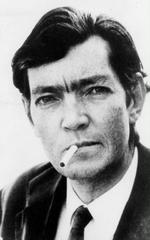 TRYLLEKUNSTNER. Julio Cortázar levede en stor del af sit liv i Paris, men det latinamerikanske forlod ham aldrig; en særegen og sær blanding af virkelighed og fantasteri boltrer sig overalt i hans tekster.   Foto: www.cinelatino.com.fr 