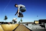 »Ramperne er gode nok. Men resten er fandeme ikke brugervenligt!«, siger den danske verdensmester i skateboard, Rune Glifberg. Martin Christensen (på billedet), der kommer på banen seks gange om ugen, er enig.   Foto: Mads Nissen 