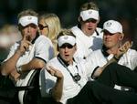 Det europæiske hold har indtil nu gjort det aldeles fremragende i Ryder Cup. Her er det fra venstre Darren Clarke, Lee Westwood, og som vicekaptajn danske Thomas Bjørn, og Ian Poulter, der følger slagets gang. - Foto: AP 