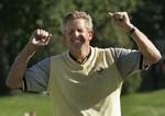 Colin Montgomerie var med på et wild card - og godt for det. Han blev manden, der sikrede Europa sejren i den prestigefyldte Ryder Cup turnering. - Foto: AP 