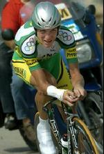 Tyler Hamilton udgik af Spanien Rundt efter at han havde vundet løbets 8. etape, enkeltstarten. - Foto: AP 