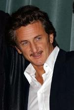 Sean Penn bruger seks timer på at læse Bob Dylans biografi højt. - Arkivfoto: Khayat Nicolas 