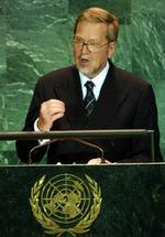 'FN bør indtage en førende rolle i kampen mod terror og sørge for både rammerne for de globale bestræbelser og legitimiteten', sagde Per Stig Møller (K) i New York. - Foto: AP 