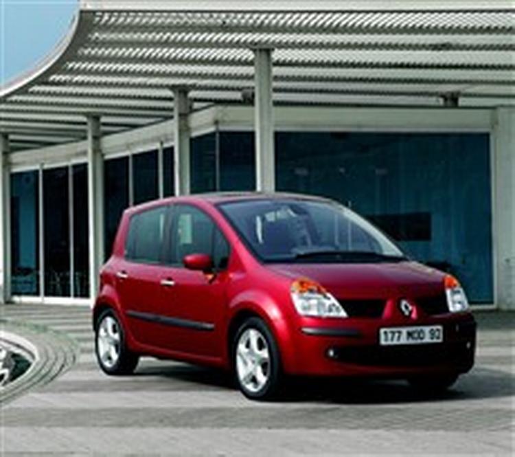 Renault Modus er en mini-MP`V med mange anvendelsesmuligheder. Pris i Danmark fra 178.000 kroner. Foto: Renault 