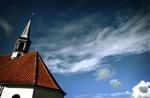 En gammel højborg for Ydre Mission, hvor Luthersk Missionsforening fylder godt i det selvsupplerende menighedsråd. Nu er der udsigt til kampvalg mod tilhængere af en langt mere åben kirke.   Foto: Jens Dresling 