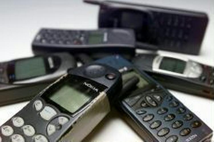 Strålingen fra en mobiltelefon er størst omkring antennen på telefonen. - Arkivfoto: Jens Dresling 