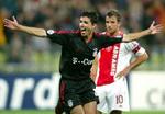 Roy Maakay var ikke venligt stemt overfor sine landsmænd. Tre gange nettede hollænderen mod Ajax. - Foto: AP 