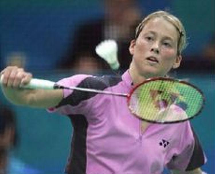 Mange vil se Camilla Martin, her i aktion under OL, i aktion under Denmark Open. - Foto: AP 