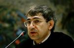 Orhan Pamuk. »Den politiske roman repræsenterer ikke længere et moralsk univers, der deler verden op i godt og ondt«.   Arkivfoto: Kåre Viemose 