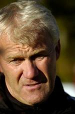 Morten Olsen efterlyser vildskab i kampen mod Tyrkiet. - Foto: Jens Dresling 