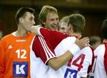 Kristian Gjessing og Michael Knudsen jubler efter sejren. - Foto: AP 